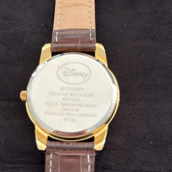 Disney mickey mouse watch